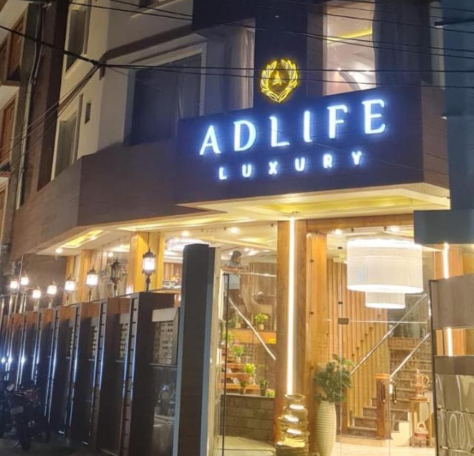 Hotel Adlife Luxury Srīnagar Dış mekan fotoğraf